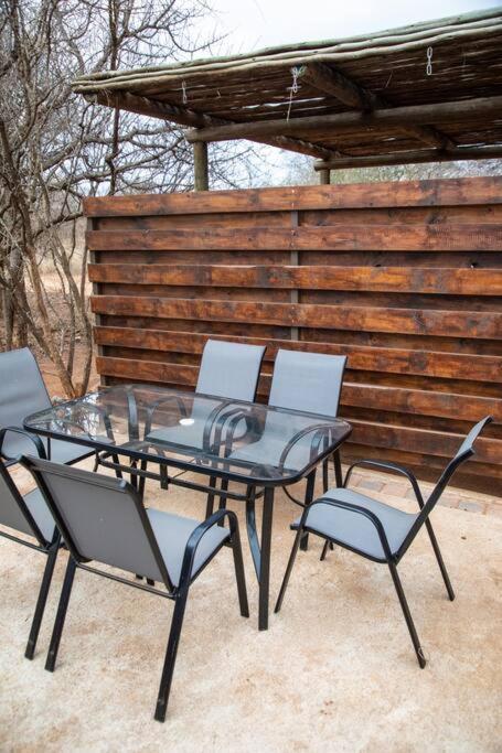 Wildheart Safari - Zesty Zebra Apartment Hoedspruit Exterior foto